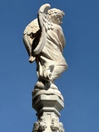 Statue